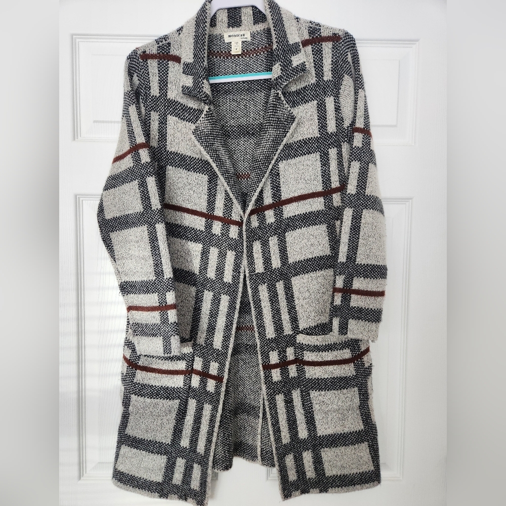Monteau open-front women's sweater size medium, plaid design